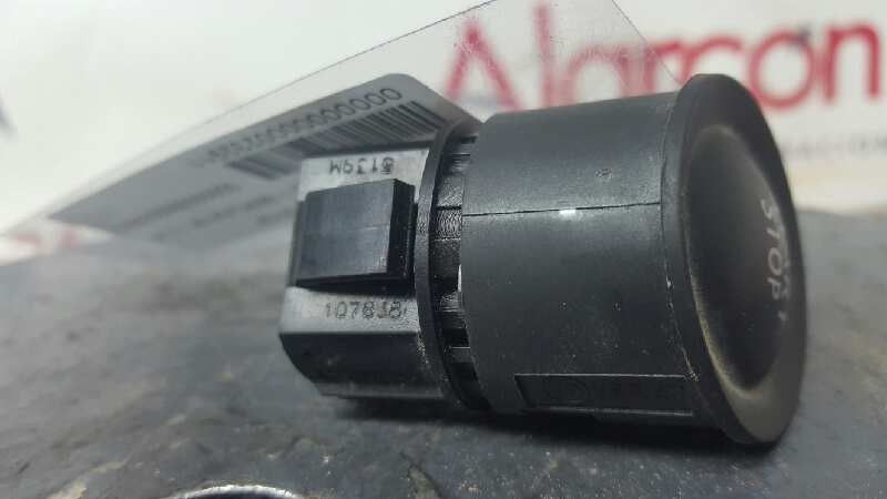 INSERIR INTERRUPTOR DE PARADA RENAULT MEGANE II BERLINA 5P 1.5 DCI DIESEL