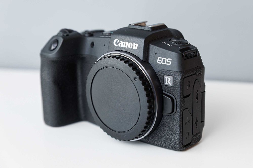 Aparat CANON EOS RP - super stan, 2749 klatek