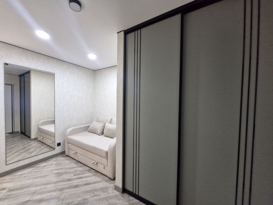 Продам 1 кімнатну квартиру в Броварах ЖК Атлант