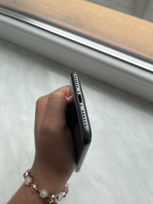 3200, iPhone 8, 64 gb