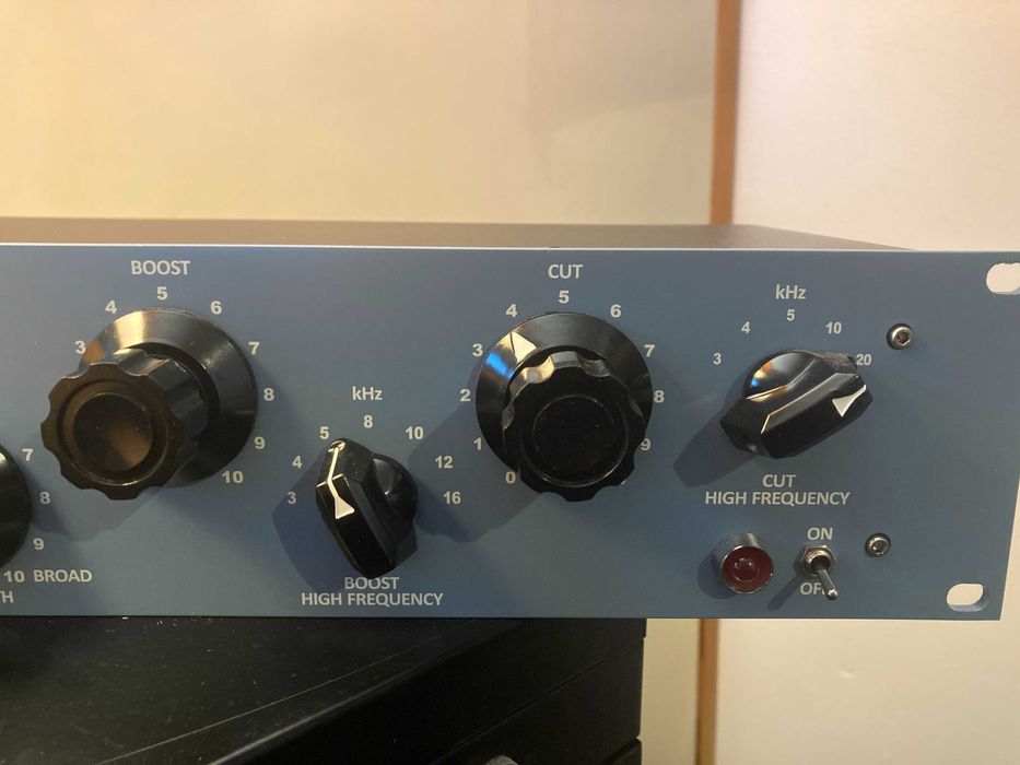 Equalizador Warm audio EQP-WA