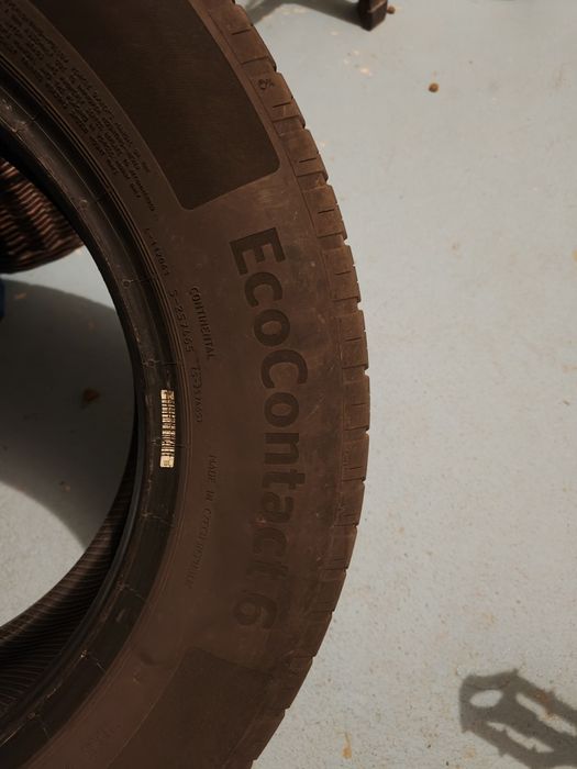 Continental Ecocontact 6 215/60 R16 lato