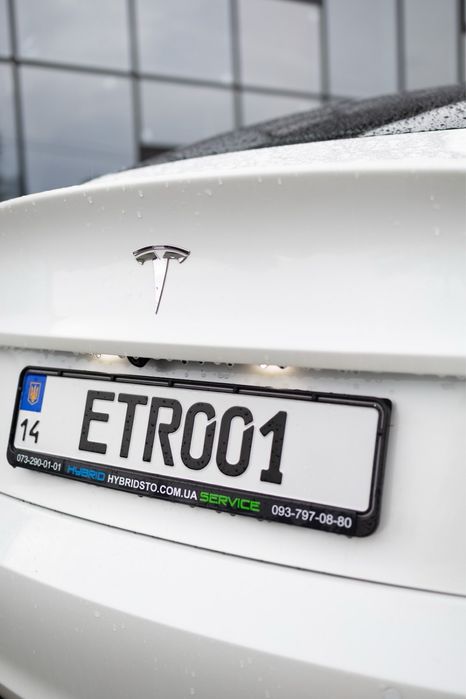 Прокат 24/7 оренда Тесла