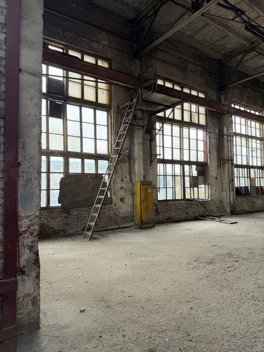 Оренда складсько-виробничого приміщення 1000 м² | Луцьк | проспект Перемоги, 30