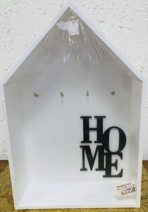 Ключниця, декор для дому, в новому стані