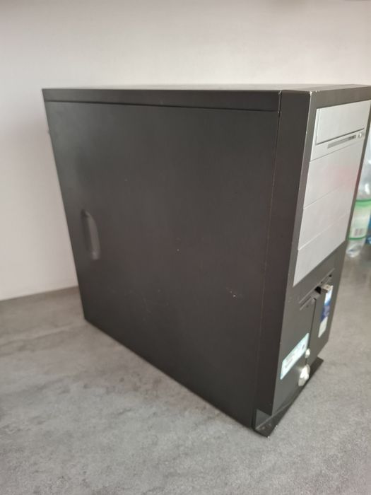 Obudowa Retro PC ATX iBOX + Napęd lg CD-RW
