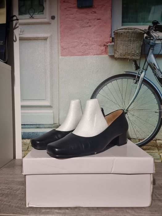 Sapatos traje académico 38 pele preta novos