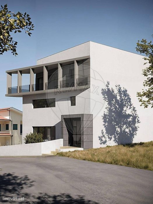 Apartamento T2 para venda — Meixomil, Porto