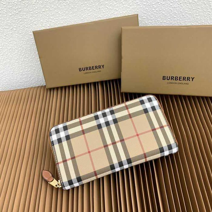 Kopertówka Burberry z długim zamkiem błyskawicznym