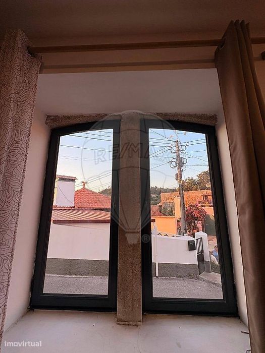 Moradia T2 para venda