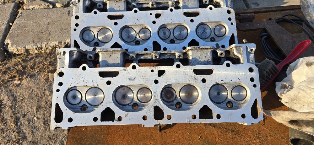 Продам головки блока ЗИЛ