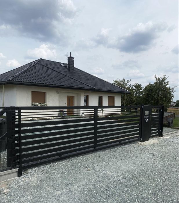 Bramy przesuwne/dwuskrzydłowe