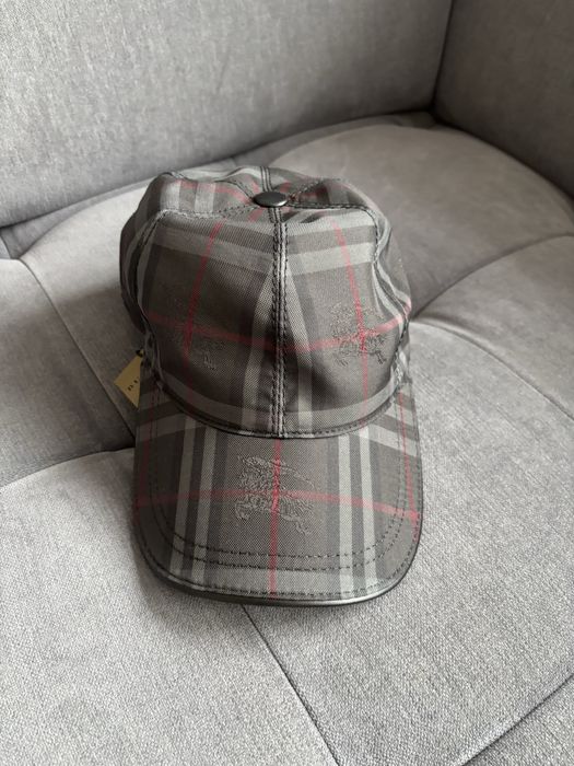 Czapka burberry czarna