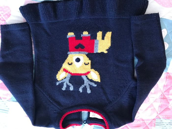 Camisola malha 3/4 anos em bom estado