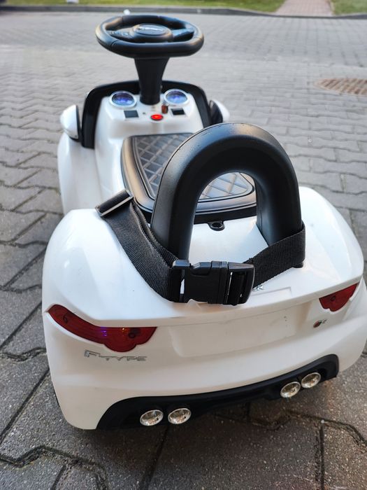 Samochód elektryczny Jaguar