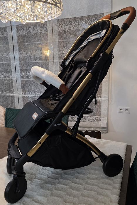 Świetny modny kompaktowy lekki zwinny wózek spacerowy Lejoux