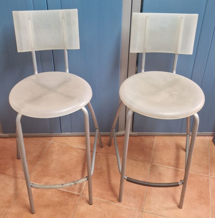 Cadeiras altas para bar/balcão de cozinha