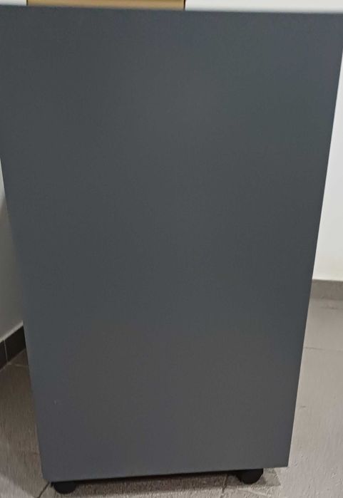 Móvel de apoio escritório