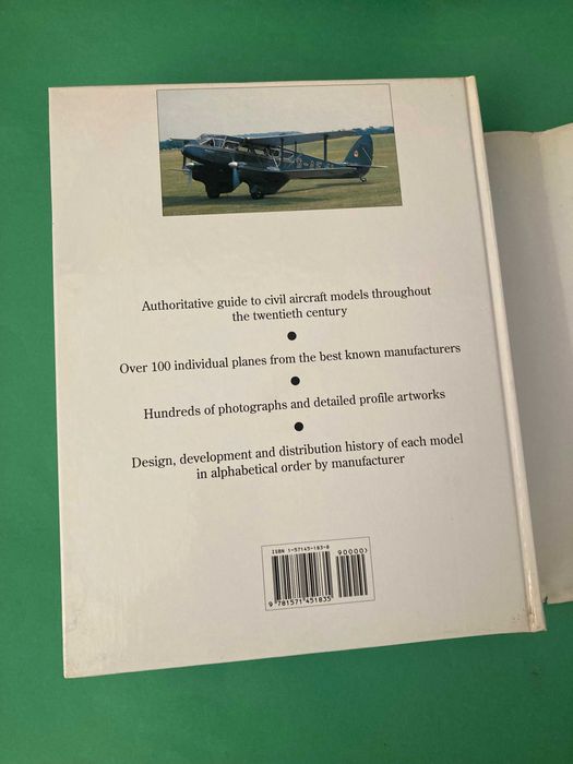 Livro The Encyclopedia of Civil Aircraft 1999