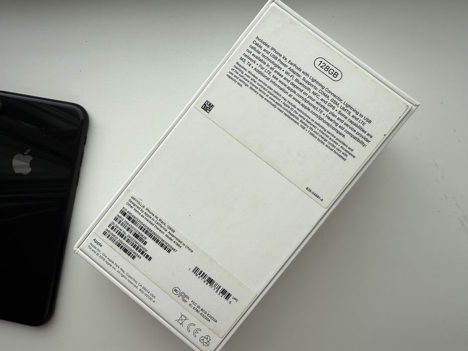 Продам Iphone XR 128 GB Black в комплекті з коробкою