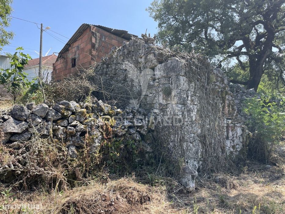 Ruina para reconstrução