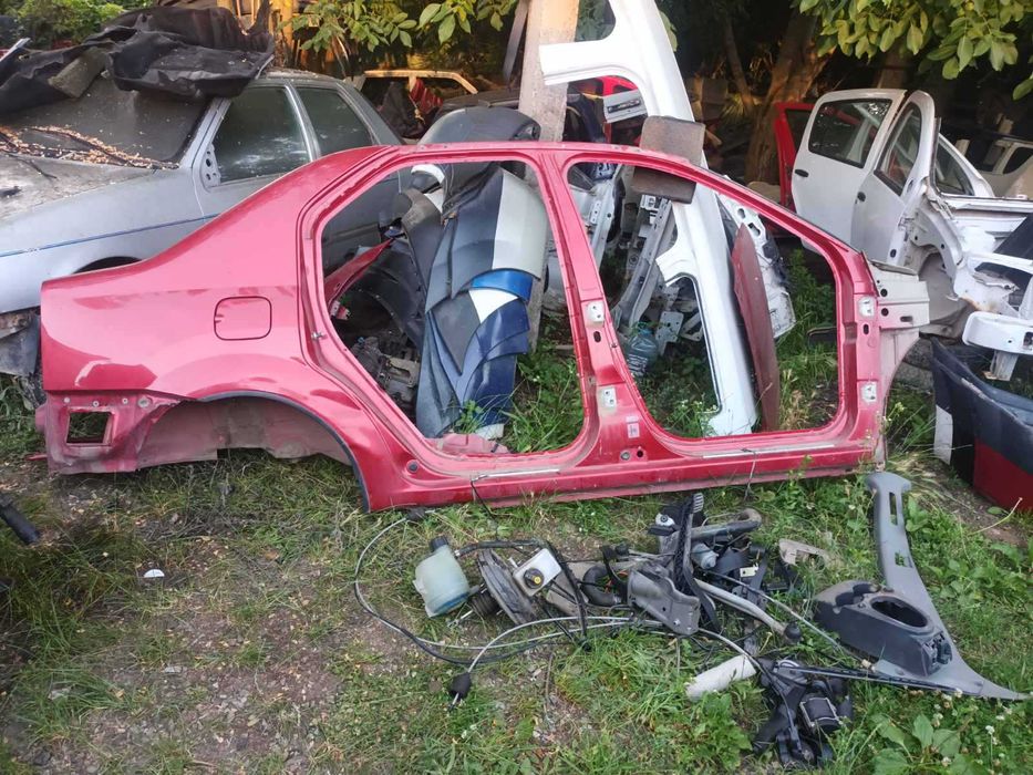 Дверь (Универсал) Dacia Logan MCV 06-12 (Дачя ) solenza sandero