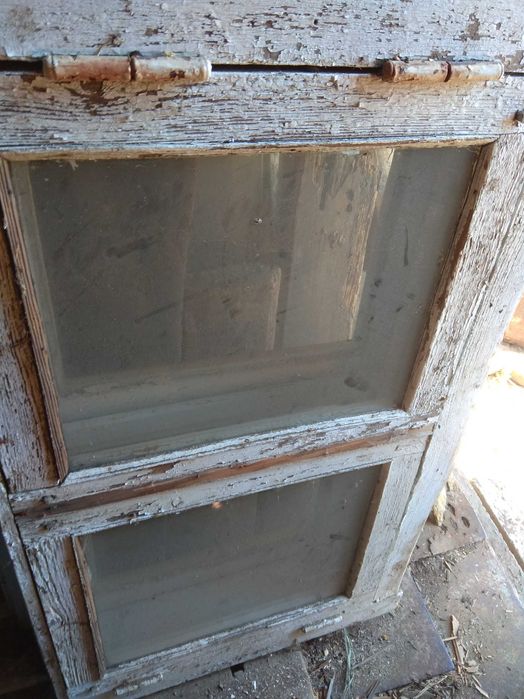 Окна деревянные, двух и трехстворчатые, б/у, в гараж, сарай и т.п.