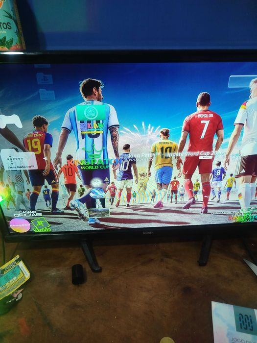 PS3 semi nova a venda e Desbloqueada cheia de Jogos