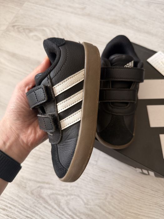 Adidas Court 3.0
