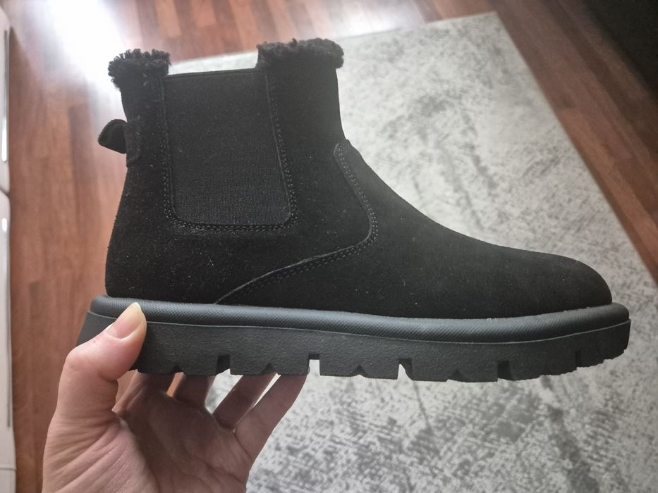 Зимові ботінки замш  Нові Анатомічний носок 38,39 р. Повномірні! Якіст