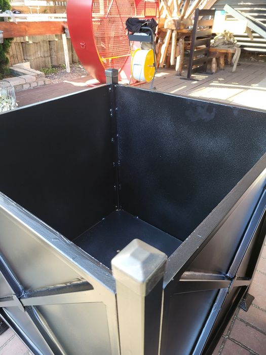 Donice kwietniki parkowe,ogrodowe