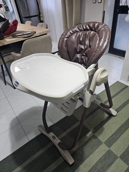 Cadeira-meza de bebe Chicco .Bom estado