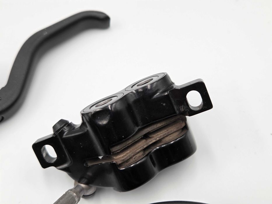 Hamulce Magura MT5 czterotłoczkowe / komplet