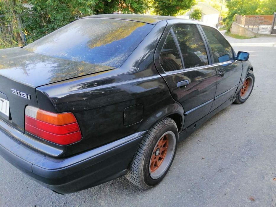 BMW           e36