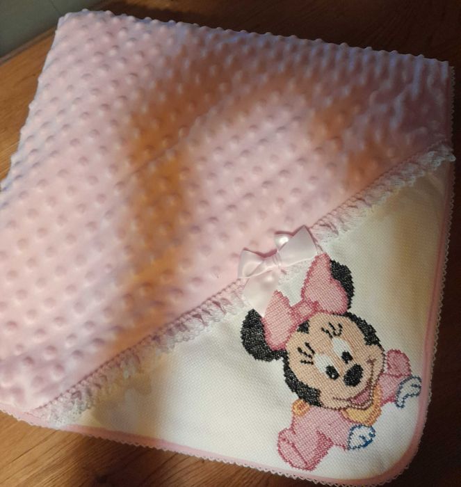 Mantas bordadas a mão para bebé-Menina varias cores
