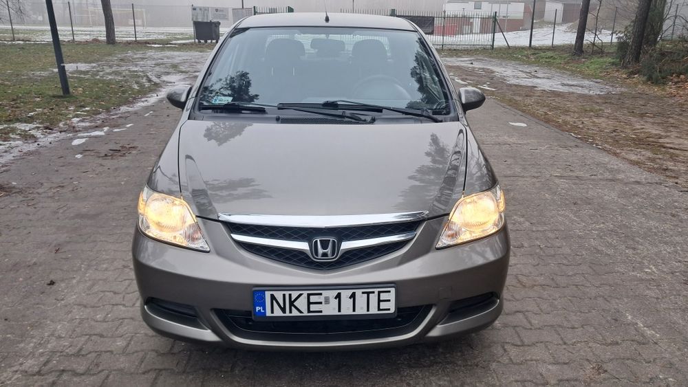 Śliczna Honda.Stan bardzo dobry.Mały przebieg.Polski salon.