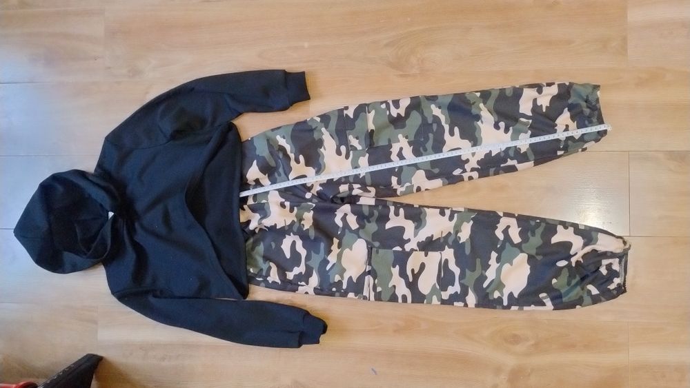 Zestaw bluza + spodnie moro dla dziewczynki