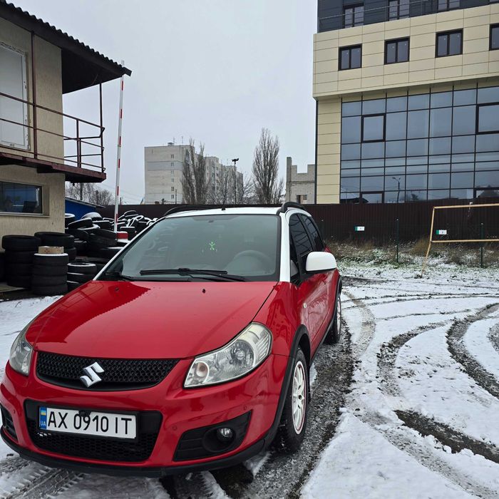 Продам Suzuki sx4 1.6 бензин АКПП 2012г.в.