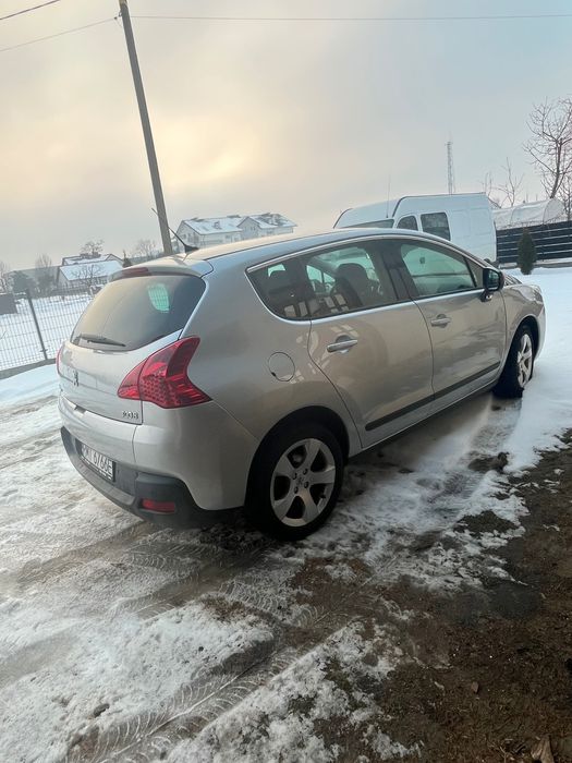 Peugeot 3008 samochód osobowy