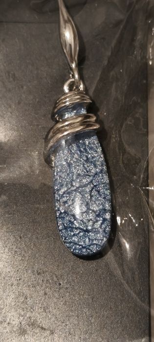 Kolczyki bladoniebieskie z kamienia i stali nierdzewnej