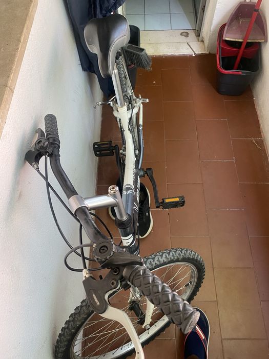 Vendo essa bicicleta em bom estado
