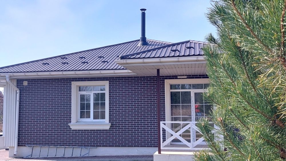 Будинок з  ремонтом. Англійський стриманий стиль Новий!   кв.м. 7 сот. До 3 років