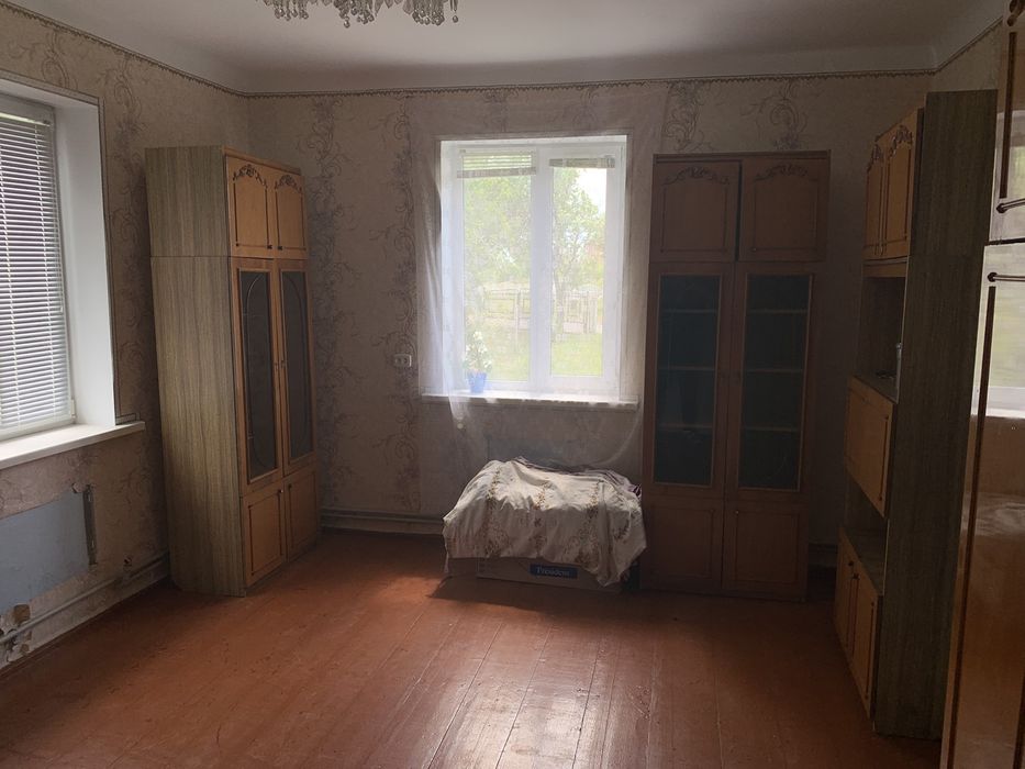 Частина будинку біля Рівного