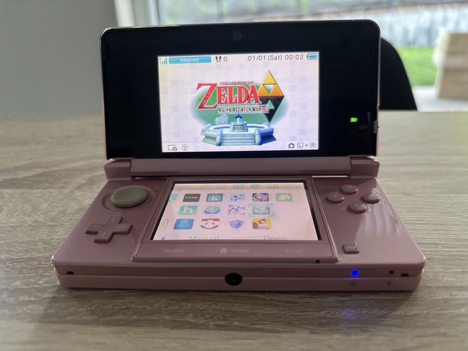 Nintendo 3DS Misty Pink 64 gb
