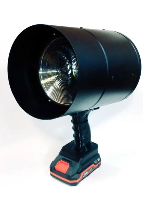 Зенітно-пошуковий прожектор світлодіодний ЗПР-45 проти шахедів