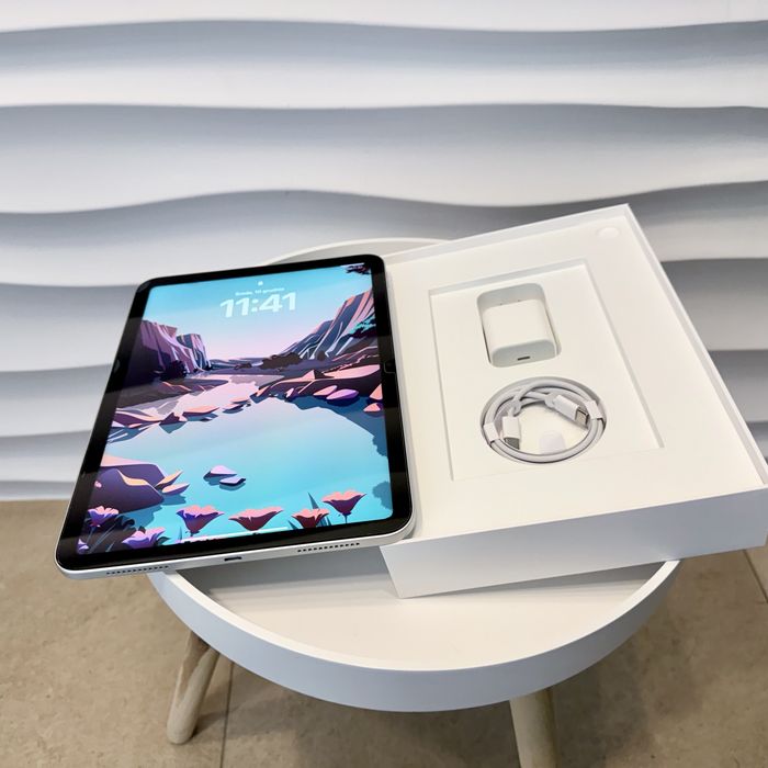 Tablet iPad 10th gen 64 GB