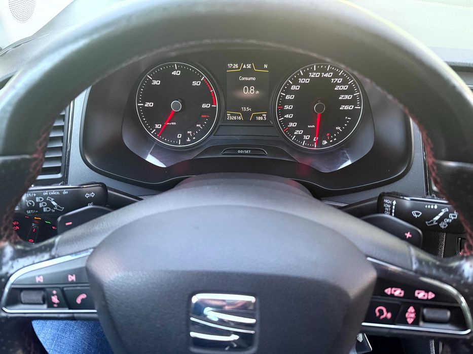 SEAT Leon ST FR 184cv 2016 | Full Extras | Estado Impecável