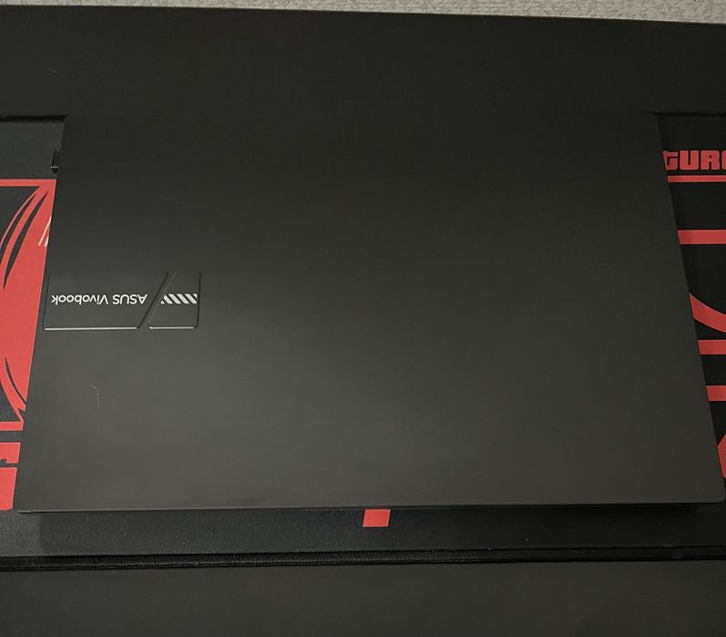 ASUS Vivobook 16 (2025) Ryzen 5 / 16GB / 512GB — Состояние НОВОГО