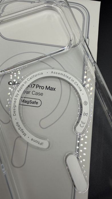 Przezroczysty Magsafe Etui do Iphone 17 Pro Max