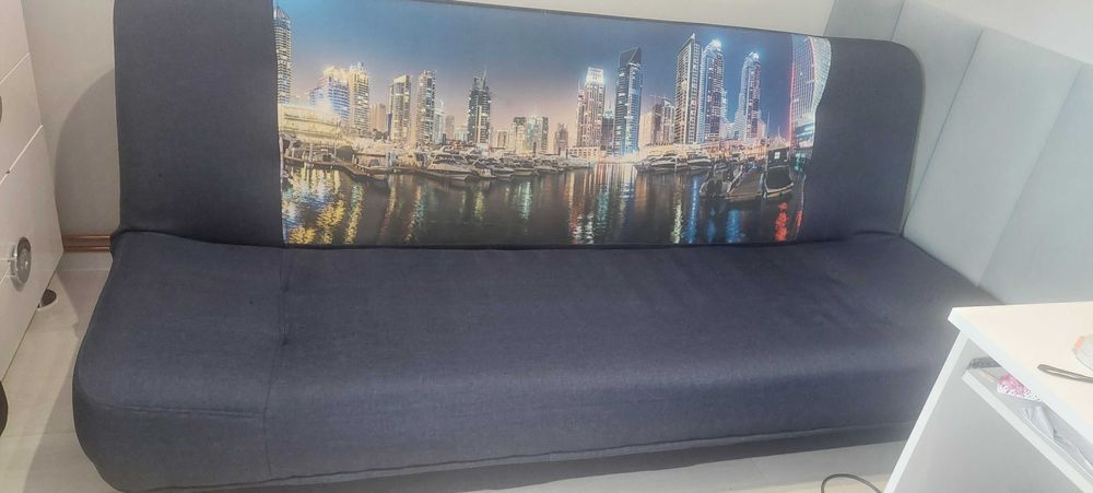 Tapczan  bez  bokow